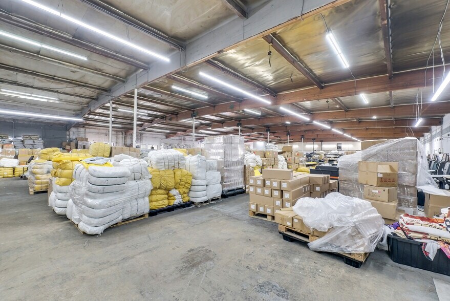 More Photos Of 17939 E Rowland St, City of Industry Manufacturing For Sale