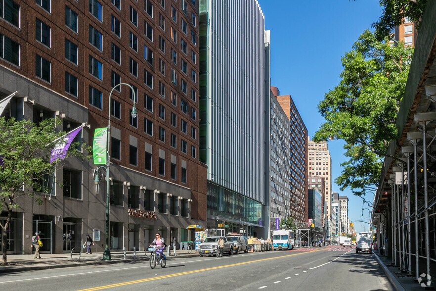 More Photos Of 124 E 14th St, New York Office For Lease