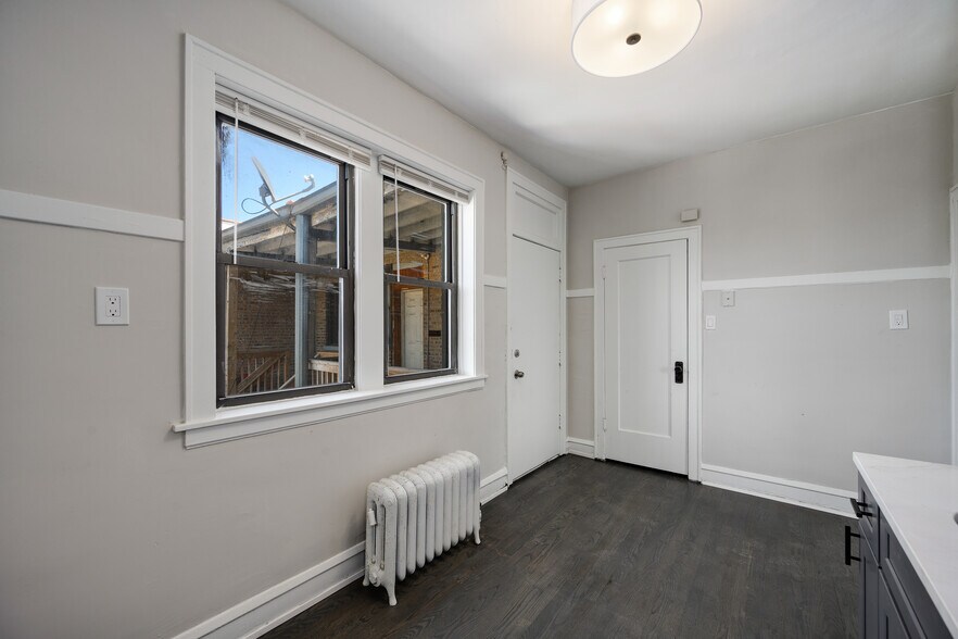 More Photos Of 1210 W 83rd St, Chicago Apartments For Sale