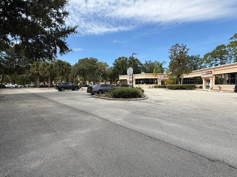 More Photos Of 1180 W Granada Blvd, Ormond Beach Medical For Lease