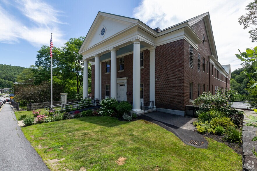 Primary Photo Of 70 Main St, Peterborough Office For Lease