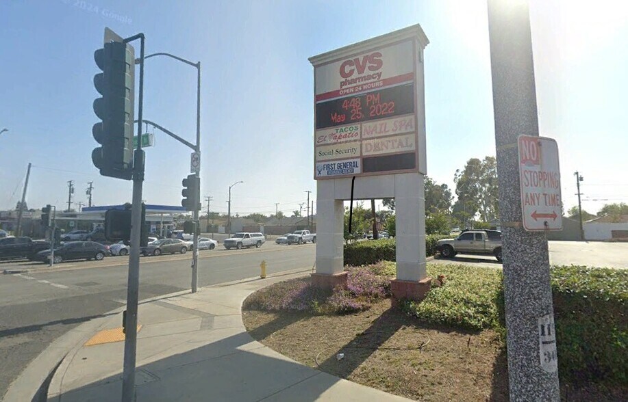 More Photos Of 4909-4957 Paramount, Lakewood Unknown For Lease