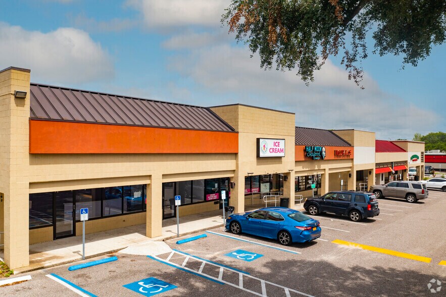 More Photos Of 5321 E Fowler Ave, Tampa General Retail For Lease