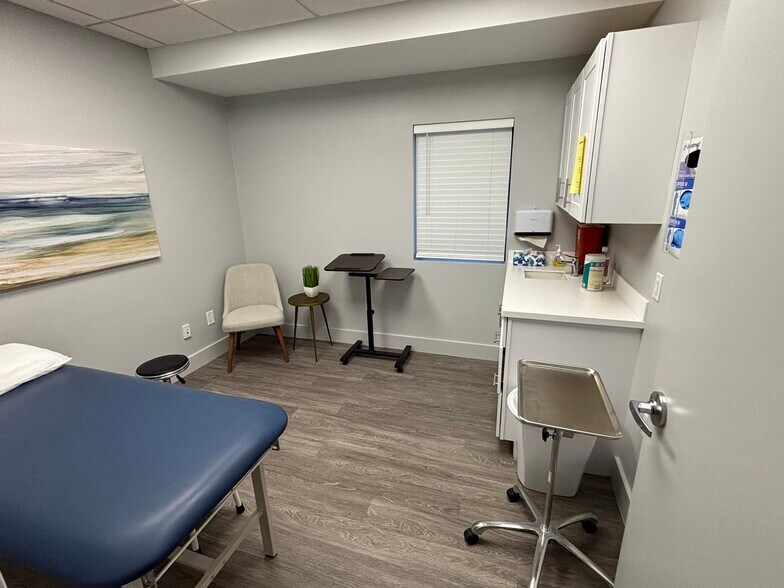 More Photos Of 4600 Main St, Williamsville Medical For Lease