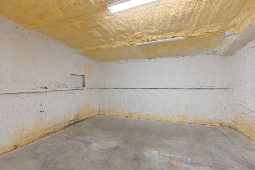 More Photos Of 2755 US Highway 69, Lufkin Storefront Retail Office For Sale