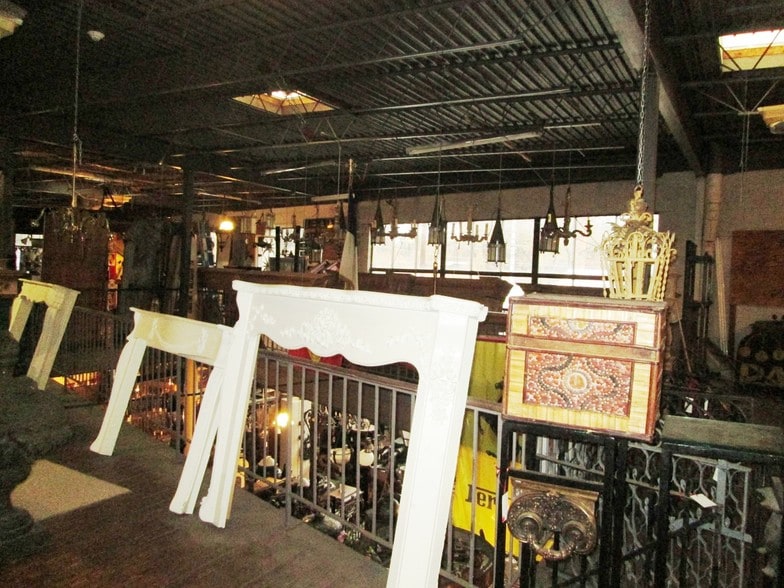 More Photos Of 4783 Peachtree Rd, Atlanta Freestanding For Sale