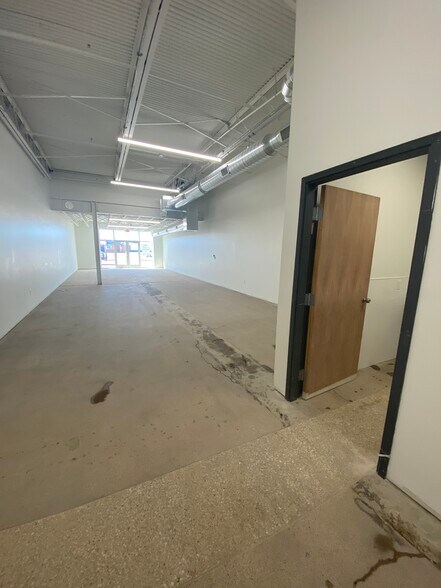 More Photos Of 10858 Harry Hines Blvd, Dallas Storefront For Lease