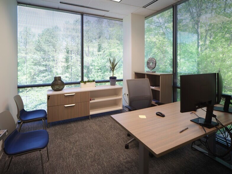 More Photos Of 10745 Westside Way, Alpharetta Office For Lease