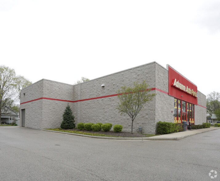 Primary Photo Of 220 E Norris Dr, Ottawa Freestanding For Lease