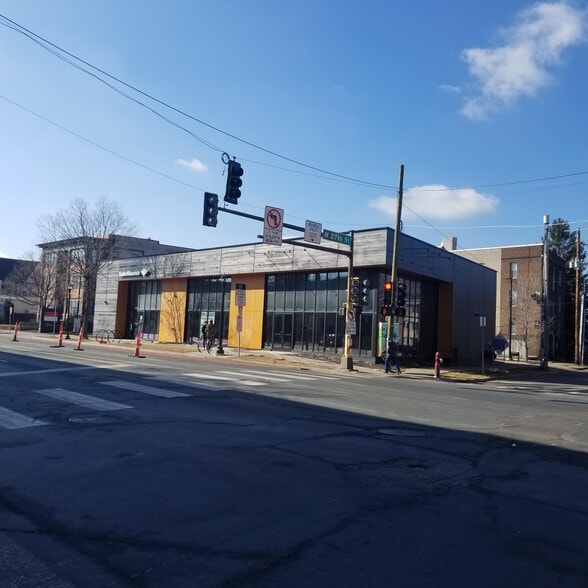 More Photos Of 2700 Hennepin Ave, Minneapolis Freestanding For Lease