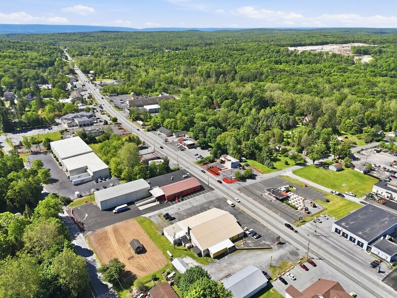 More Photos Of 2889 PA-611, Tannersville General Retail For Sale