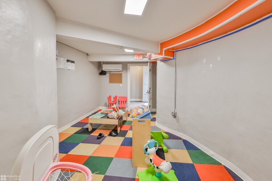 More Photos Of 1248 W Hamilton St, Allentown Office For Sale