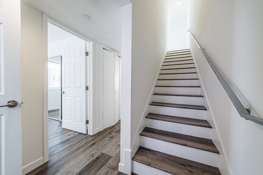 More Photos Of 1119 N Berendo St, Los Angeles Apartments For Sale