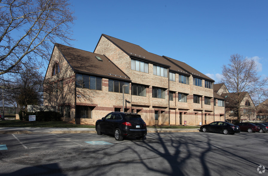 Primary Photo Of 849 Quince Orchard Blvd, Gaithersburg Medical For Lease