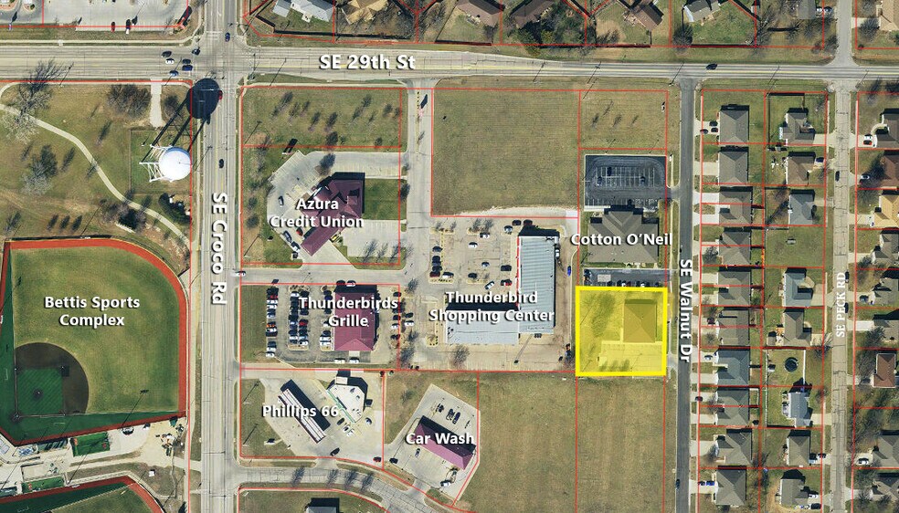 More Photos Of 2925 SE Walnut Dr, Topeka Storefront Retail Office For Sale