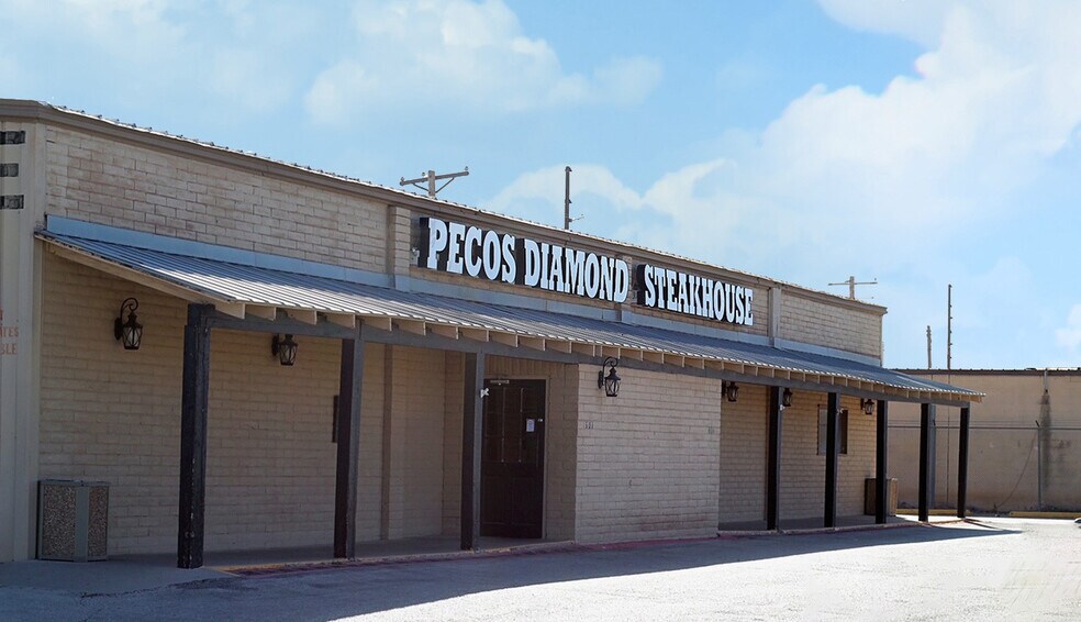 Primary Photo Of 601 S 1st St, Artesia Freestanding For Sale