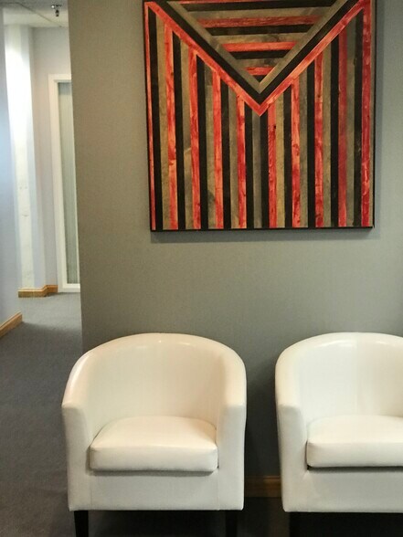 More Photos Of 100 2nd Ave N, Saint Petersburg Office For Lease