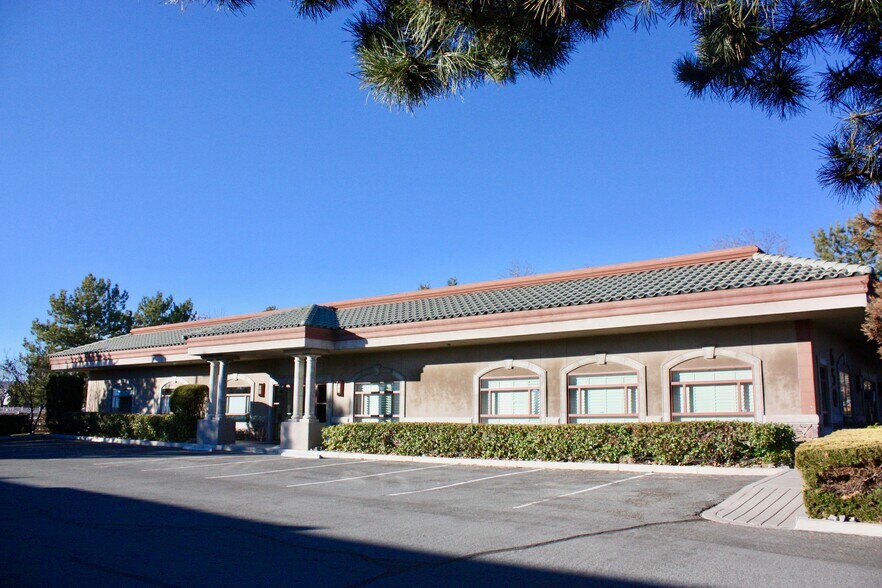 More Photos Of 650 Sierra Rose Dr, Reno Medical For Sale