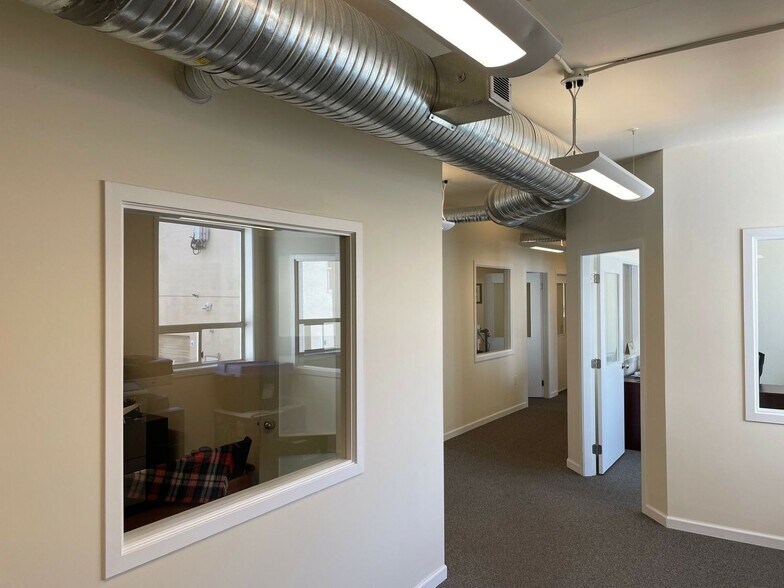 More Photos Of 721 Aldebury St, Victoria Industrial For Sale