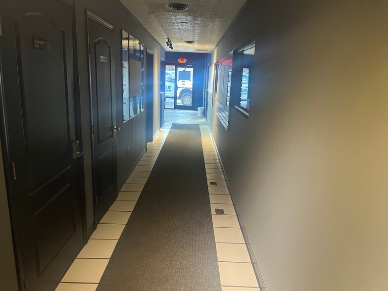 More Photos Of 2129 Hendersonville Rd, Arden Carwash For Lease