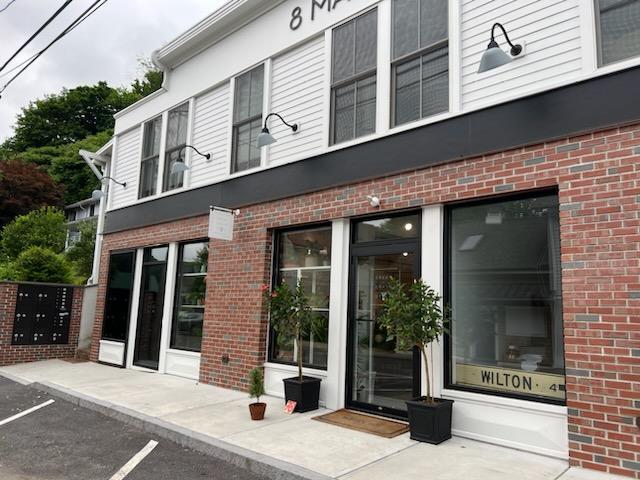 More Photos Of 8 Main St, Redding Storefront Retail Residential For Lease