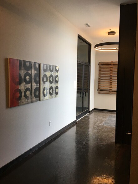 More Photos Of 700 16th St NE, Cedar Rapids Office For Lease