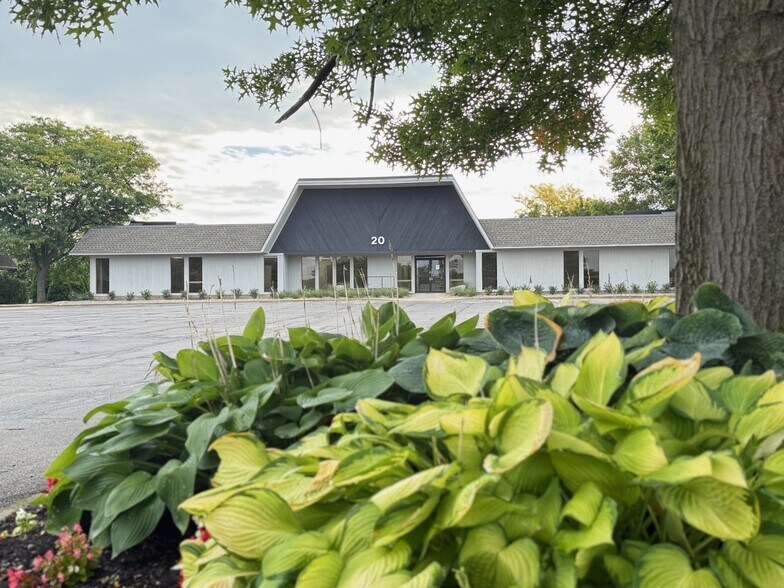 More Photos Of 20 Office Park Way, Pittsford Office For Lease