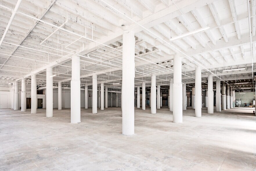 More Photos Of 7430 2nd Ave, Detroit Apartments For Lease