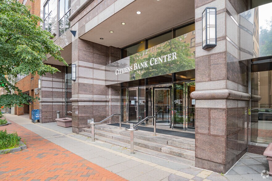 More Photos Of 919 N Market St, Wilmington Office For Lease