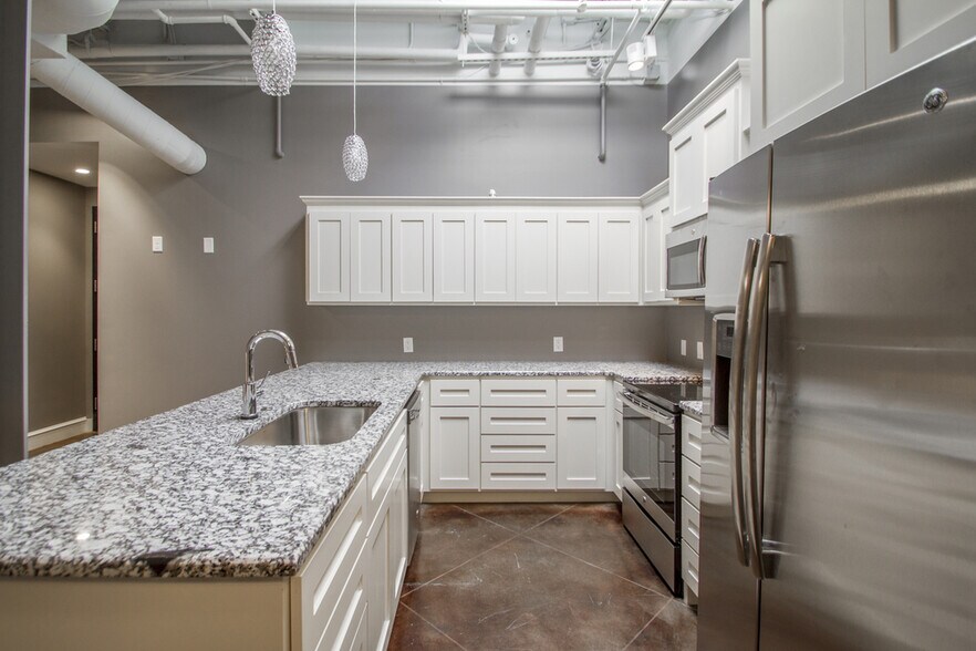More Photos Of 912 Front St, Conway Restaurant For Sale