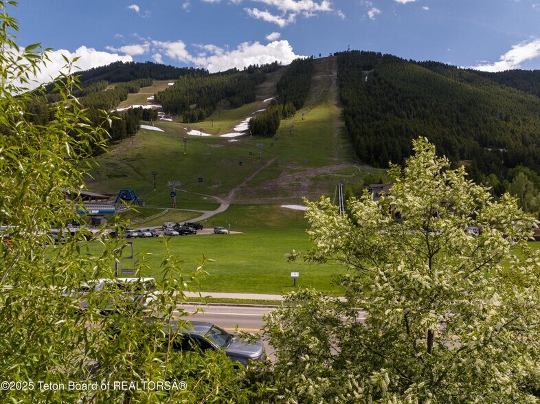 More Photos Of 35 E Snow King Ave, Jackson Land For Sale