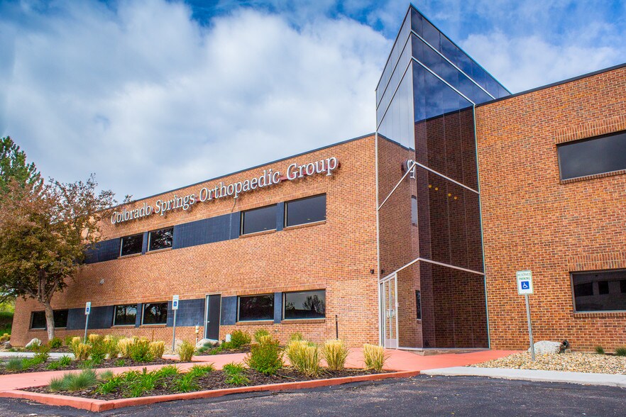 More Photos Of 1259 Lake Plaza Dr, Colorado Springs Medical For Lease