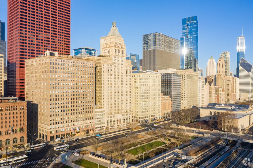 More Photos Of 318-320 S Michigan Ave, Chicago Apartments For Sale