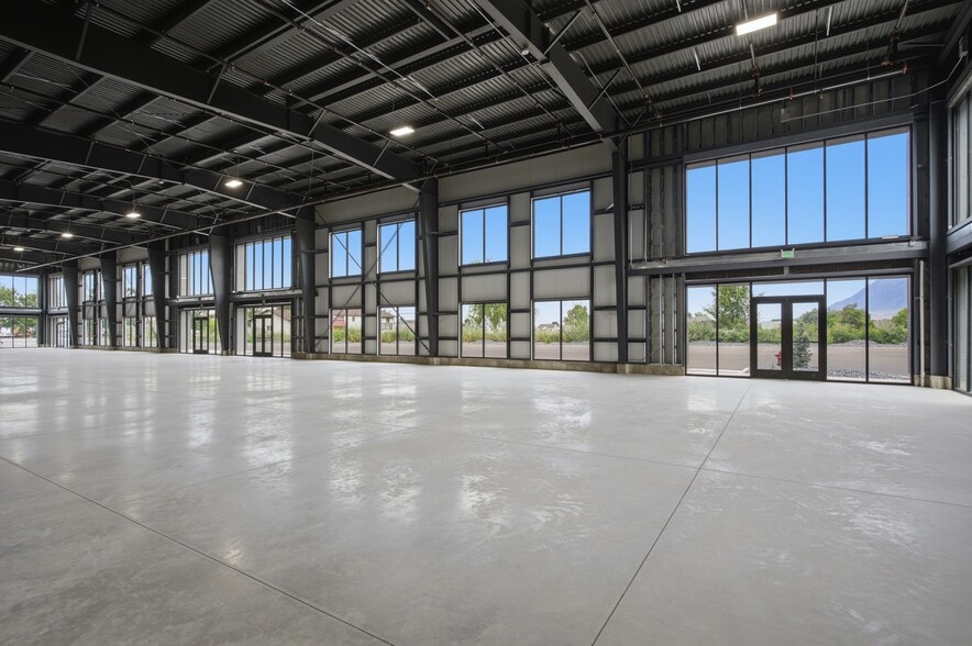 More Photos Of 1242 N 2000 W, Farr West Light Manufacturing For Sale