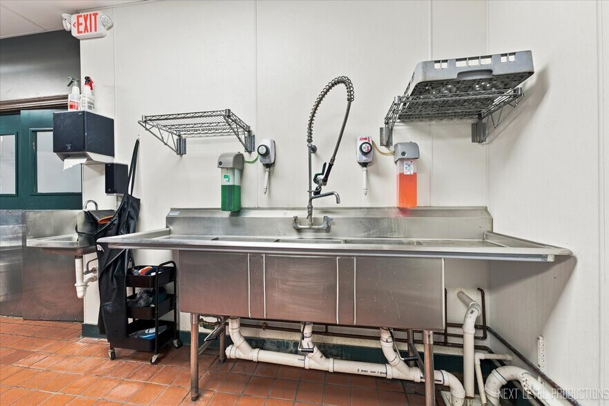 More Photos Of 227 W Wilson St, Batavia Restaurant For Sale
