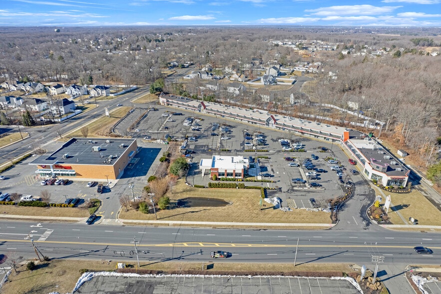 More Photos Of 345 Matawan Rd, Matawan Unknown For Lease