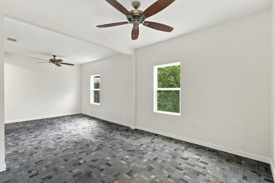 More Photos Of 125 N San Marcos, San Antonio Office Residential For Sale