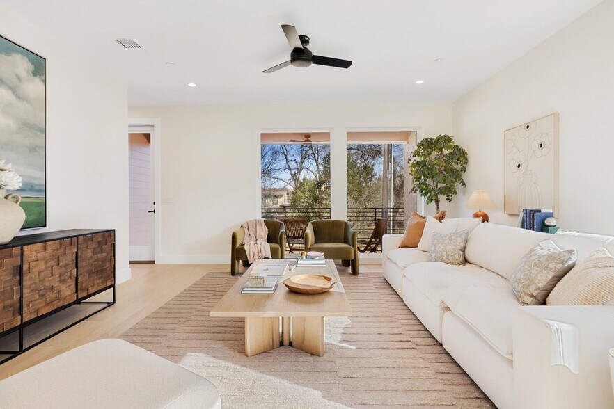 More Photos Of 3528 Gonzales st, Austin Land For Sale