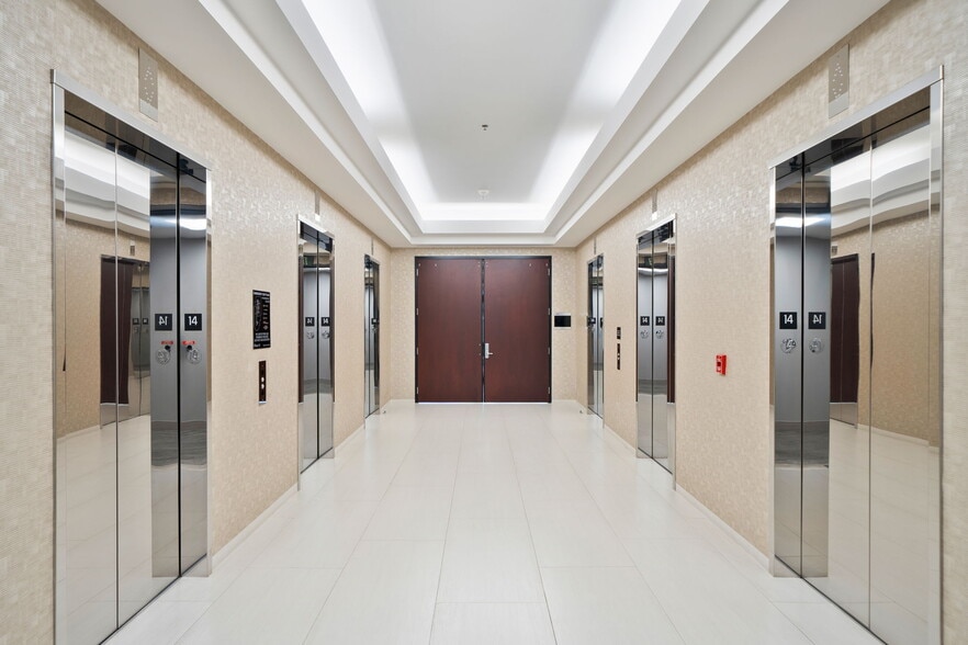 More Photos Of 1851 E 1st St, Santa Ana Office For Lease