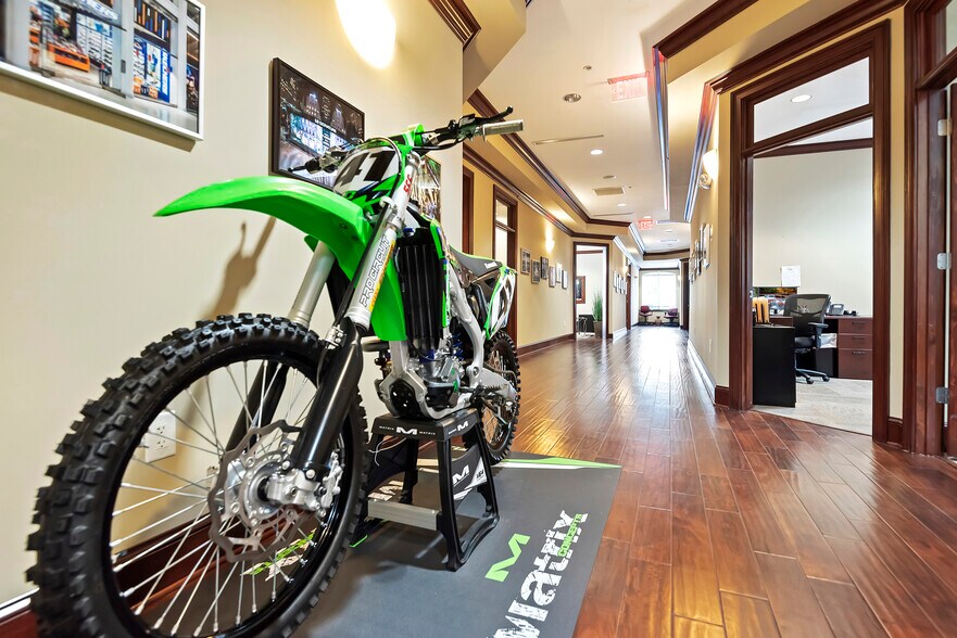 More Photos Of 1680 The Greens Way, Jacksonville Medical For Sale