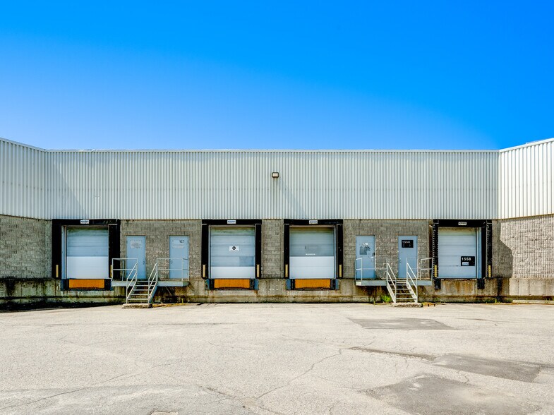 More Photos Of 1520-1660 Av 55E, Montréal Warehouse For Lease