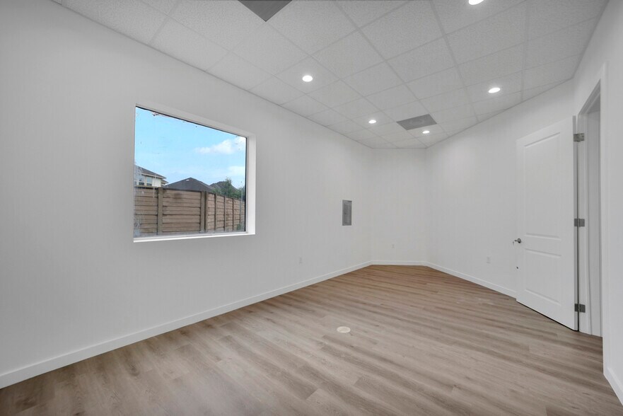 More Photos Of 26600 Cook Rd #306 fld, Katy Medical For Lease