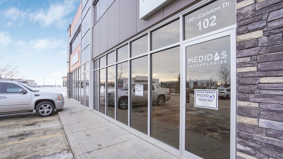 More Photos Of 190 Carleton Dr, St. Albert Warehouse For Sale