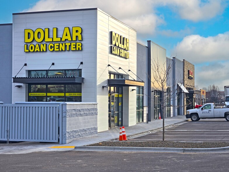 More Photos Of 1255 N Happy Valley Rd, Nampa Restaurant For Sale