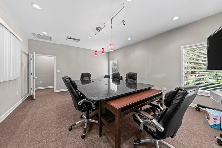More Photos Of 4440 Tuck Rd, Loganville Research And Development For Sale