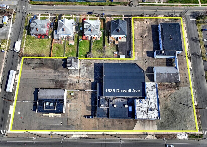 More Photos Of , Hamden General Retail For Sale