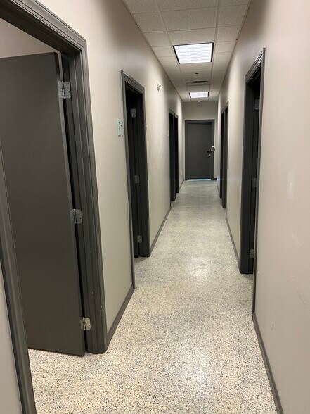 More Photos Of 14 Oak Forest Rd, Bluffton Medical For Lease