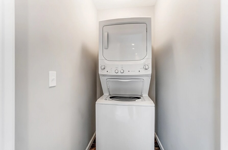 More Photos Of 13816 Illinois Rd, Fort Wayne Apartments For Sale