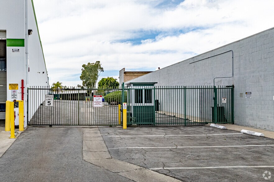 More Photos Of 133 S Van Norman Rd, Montebello Food Processing For Lease