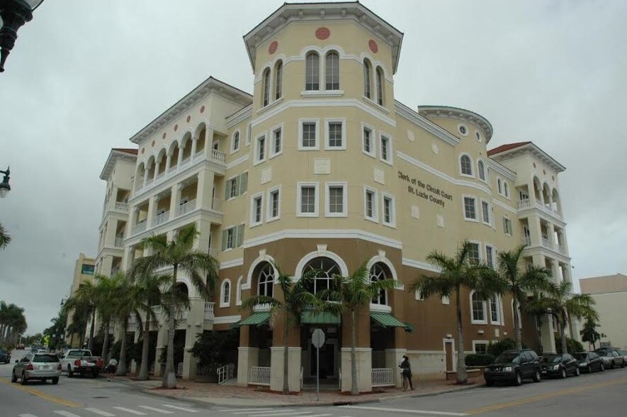 More Photos Of 130 S Indian River Dr, Fort Pierce Office Residential For Sale